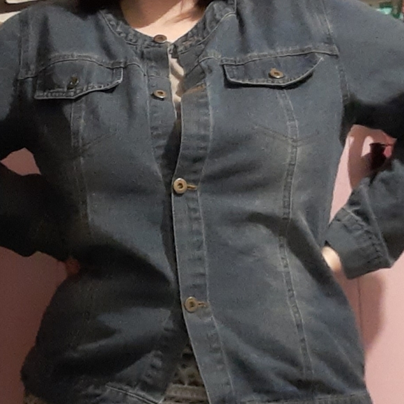 Measeor Denim Jacket in XXL - Picture 3 of 3